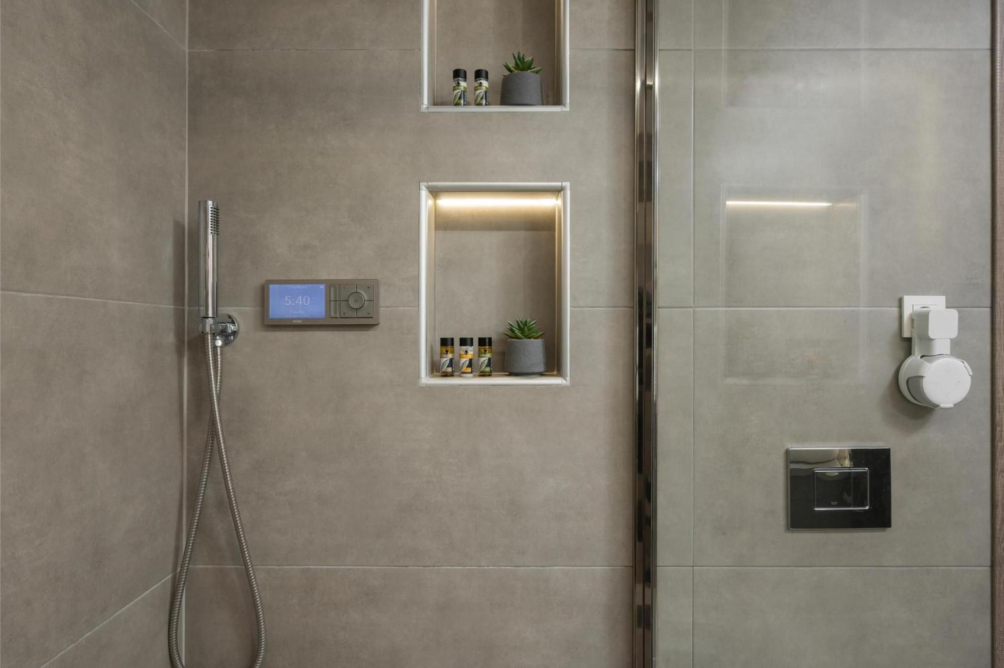Π Suite Project: Smart Bnb Chania  Exteriör bild