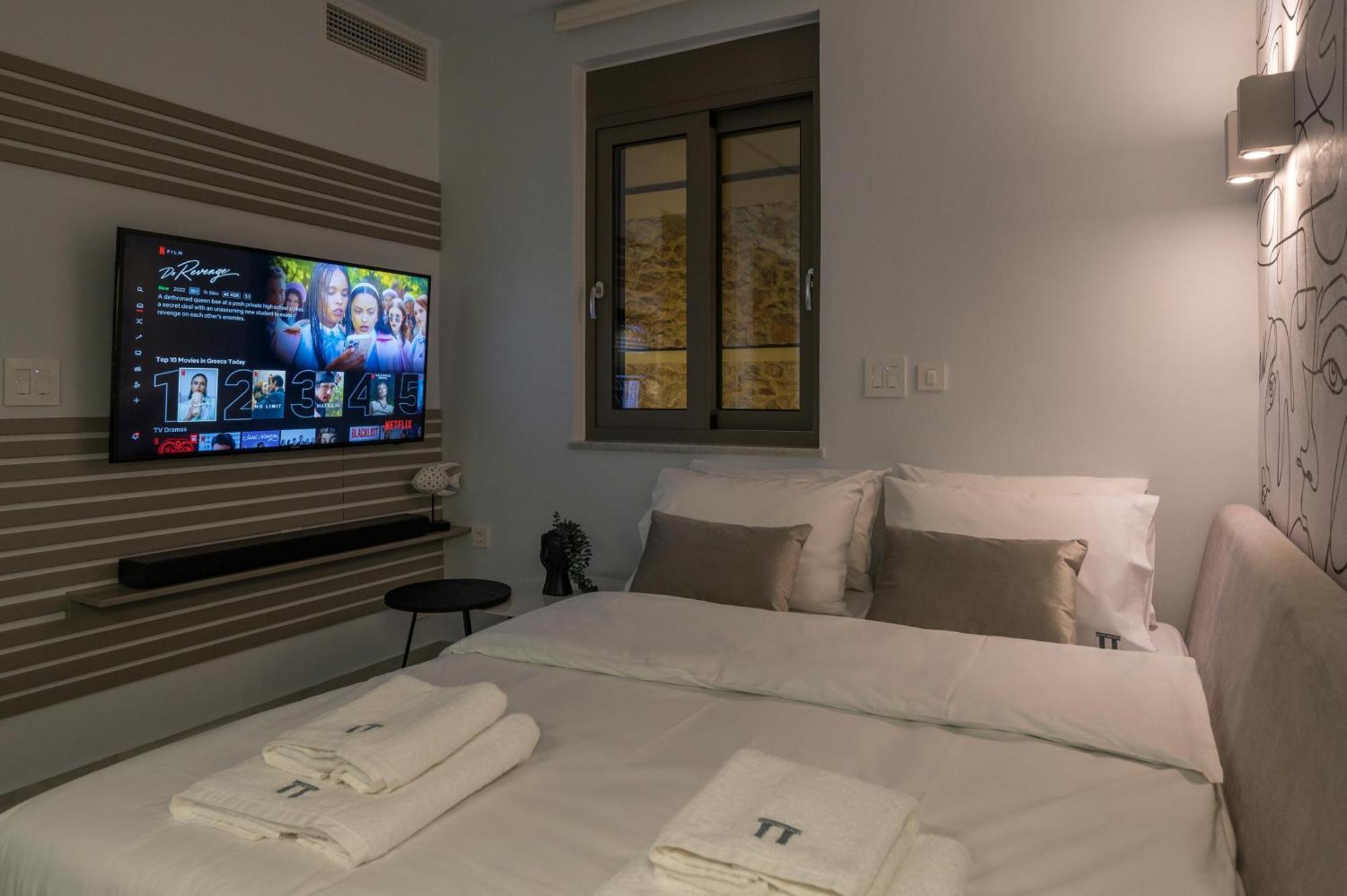 Π Suite Project: Smart Bnb Chania  Exteriör bild