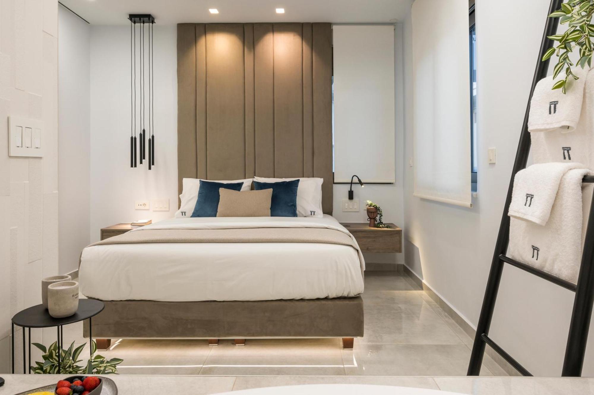 Π Suite Project: Smart Bnb Chania  Exteriör bild