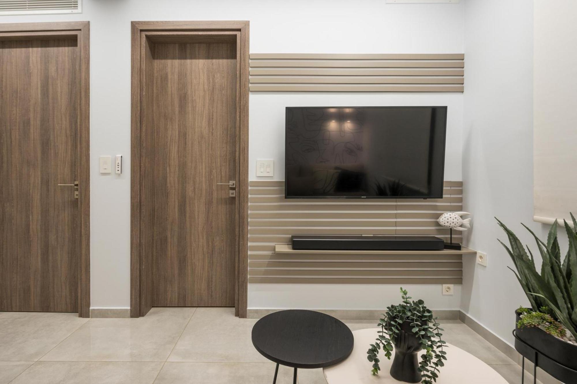 Π Suite Project: Smart Bnb Chania  Exteriör bild