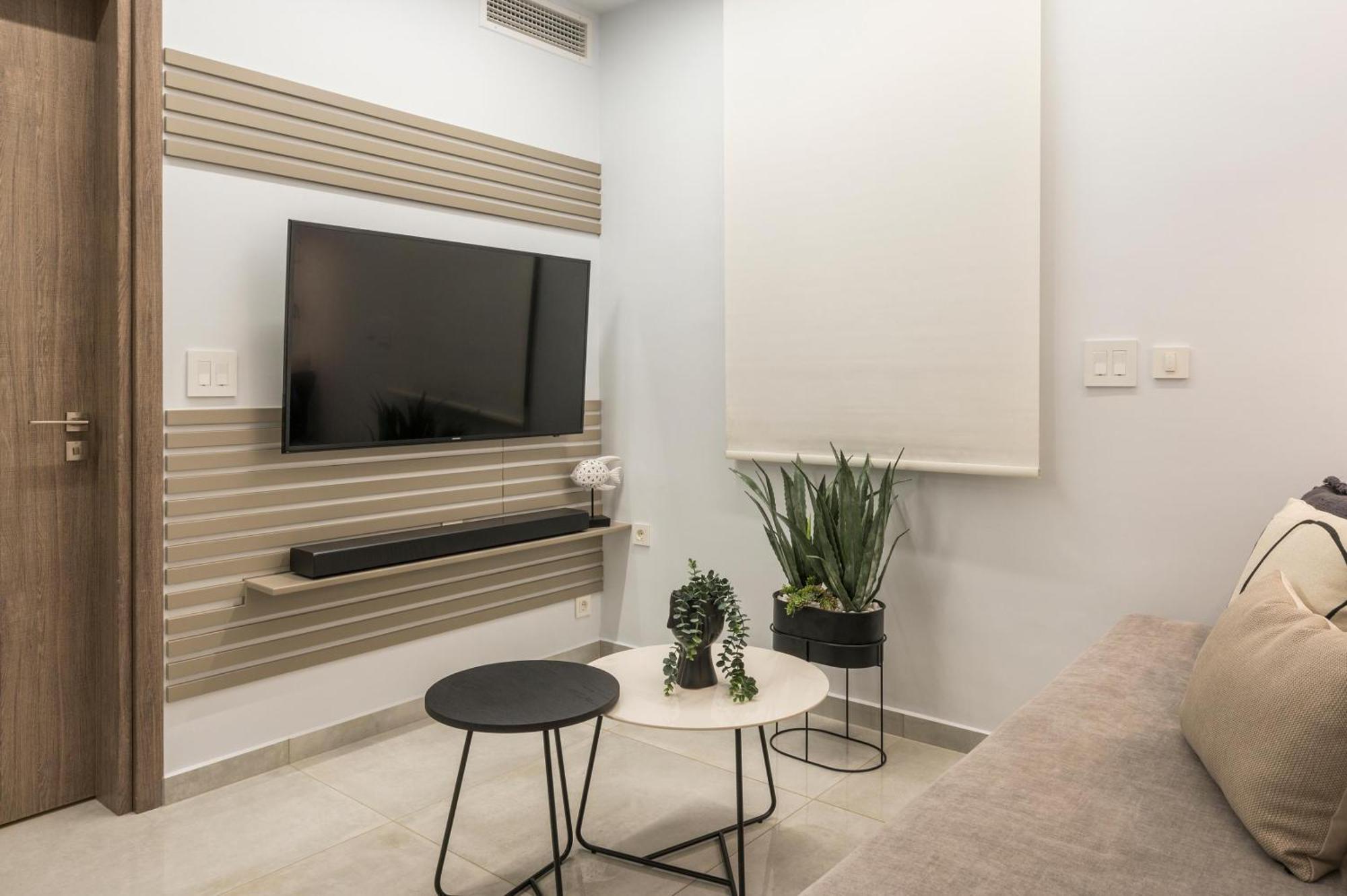 Π Suite Project: Smart Bnb Chania  Exteriör bild